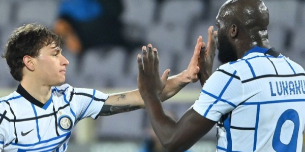 Taklukkan Fiorantina 2-0, Inter Milan Rebut Pucuk Klasemen