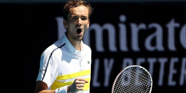 Medvedev Melaju ke Perempatfinal Australia Open