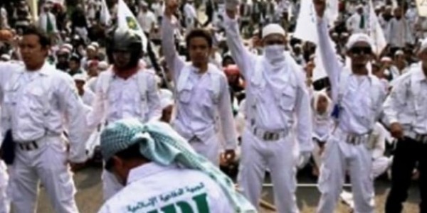 Relawan FPI Diusir Petugas Saat Bantu Korban Banjir, Aziz Yanuar: Mereka Kurang Piknik