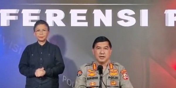 Polri Tak Masalahkan Siapapun Bantu Korban Banjir, Tapi Jangan Gunakan Atribut FPI