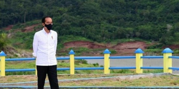 Soal Kerumunan di NTT, Novel PA 212: Jika Tak Berani Memproses Jokowi Kapolri Mundur
