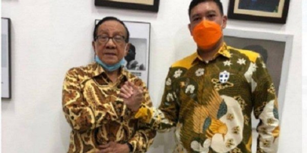 Akbar Tanjung Dukung Dave Laksono Maju Sebagai Ketua Umum Kosgoro 1957