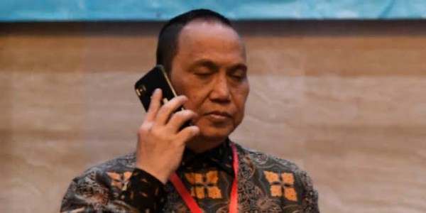 Pakar Hukum: Tidak Ada Indikasi Pidana dalam Peristiwa Kerumunan Kedatangan Jokowi di Maumere