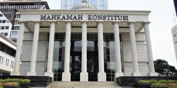 Mantan Hakim MK Sebut Paslon Suara Terbanyak Kedua Bisa Menang Pilkada