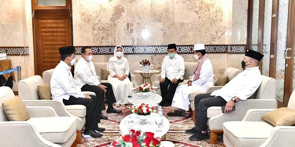 Sasar 274.000 Masjid, Bamsoet Dukung Penuh Gerakan Nasional Satu Juta Sajadah