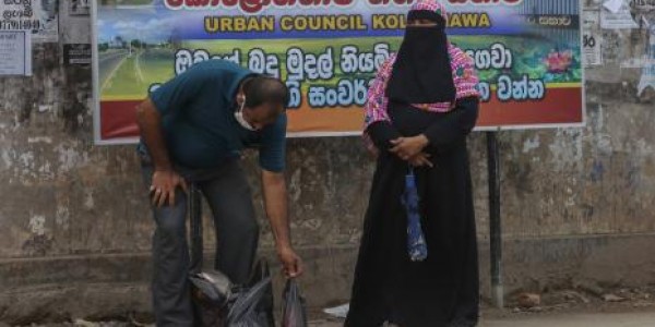 Bukan Cuma Burqa, Srilanka Akan Tutup Ribuan Sekolah Islam