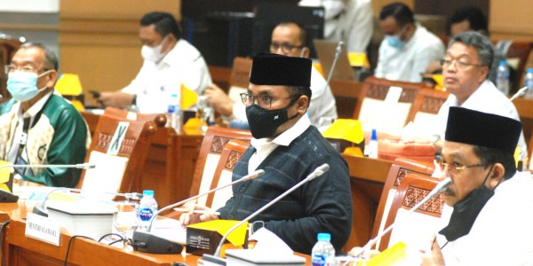 Menag Raker Dengan Komisi VIII DPR Bahas Ibadah Haji