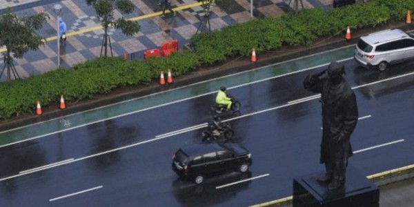 BMKG Perkirakan Sebagian Jakarta Diguyur Hujan Disertai Petir