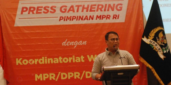 Buka Press Gathering, Basarah: PDIP Tolak Penambahan Masa Jabatan Presiden
