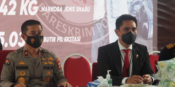Sebulan Gelar Operasi, Bareskrim dan Bea Cukai Sita 42,3 Kilo Sabu