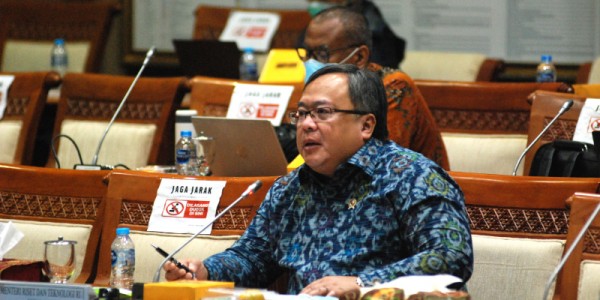 Menritek Raker Dengan Komisi VII DPR RI