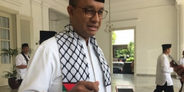 Gubernur Anies: Tadarus di Masjid Tak Dilarang, tapi Jangan Lepas Masker