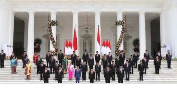 Jokowi Perlu Reshuffle, Empat Menteri Jadi Sorotan