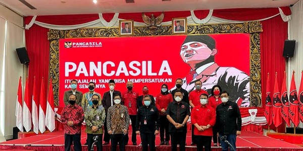 Hasto Pimpin Jajaran DPP PDIP Bertemu KPK Bicarakan Pencegahan Korupsi