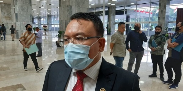 F-PAN: Hentikan Aksi Dukung Mendukung Vaksin