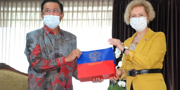 Rusia Siap Pasok Vaksin Covid