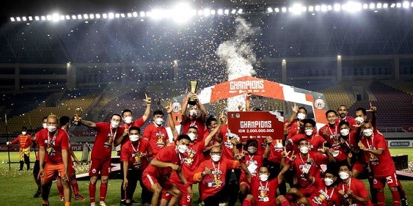 Persija Bawa Pulang Piala Menpora