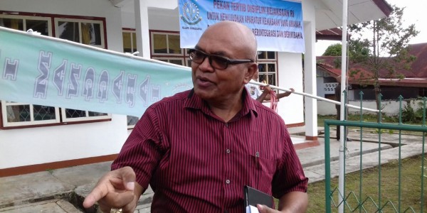 Polisi Tangkap Munarman,  Petrus Yakin Sudah Kantongi Bukti Kuat