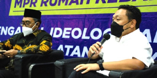Charles Honoris Ingatkan Situasi di Indonesia Saat Ini Pra Kondisi Kejadian India
