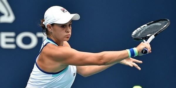 Kandaskan Iga Swiatek, Ashleigh Barty Melaju ke Perempat Final Madrid Open