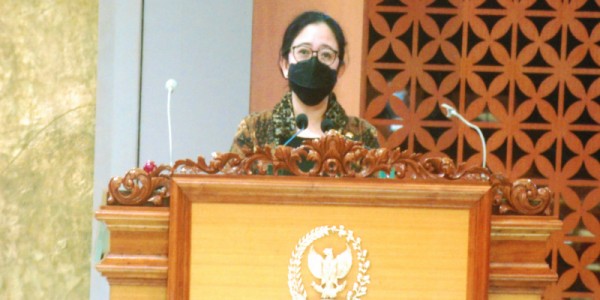 Puan Maharani Buka Paripurna DPR, Singgung Larangan Mudik Pemerintah