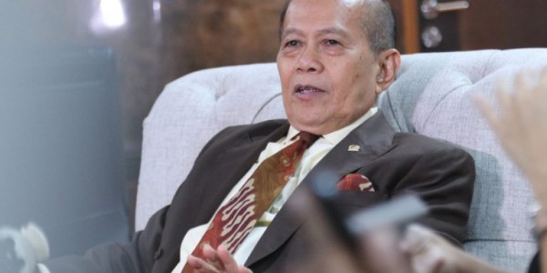 Mudik Dilarang tapi WNA China Diizinkan Masuk Indonesia, Pemerintah Harus Konsisten
