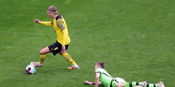 Haaland Kemas Dwigol Saat Dortmund Tundukkan Leverkusen