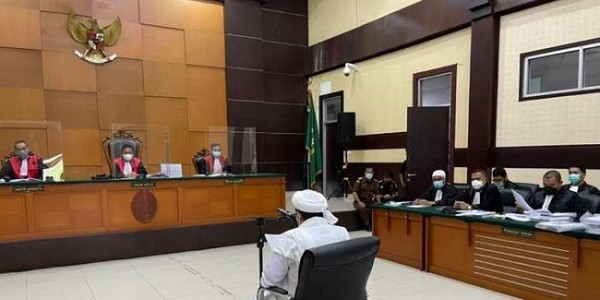 Kasus Kerumunan Massa, Habib Rizieq Dijatuhi Vonis Denda Rp20 Juta
