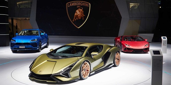 Ditawar dengan Nilai Tinggi, Lamborghini tak Dijual Audi