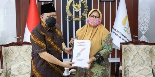 Ketua DPD RI Dukung Pembentukan Kabupaten Sambas Utara