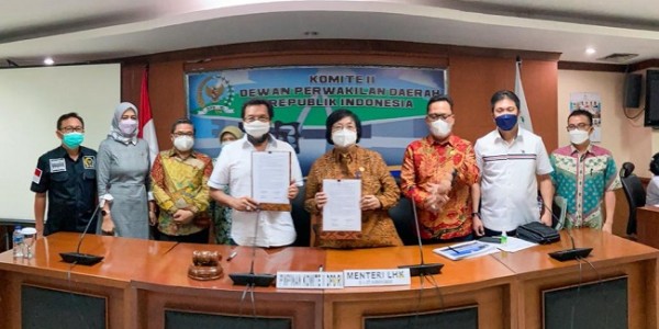 Senator Hasan Basri Kawal Program Kementerian LHK 