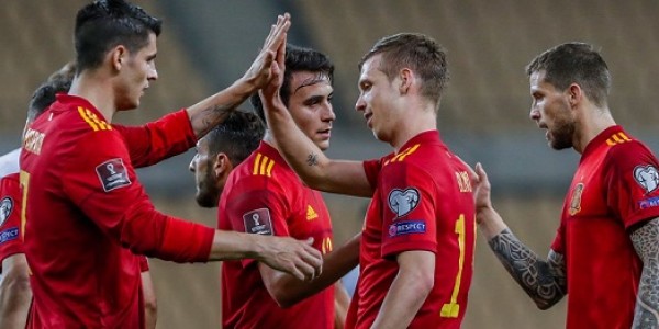 Timnas Spanyol Bakal Jalani Vaksin Covid  