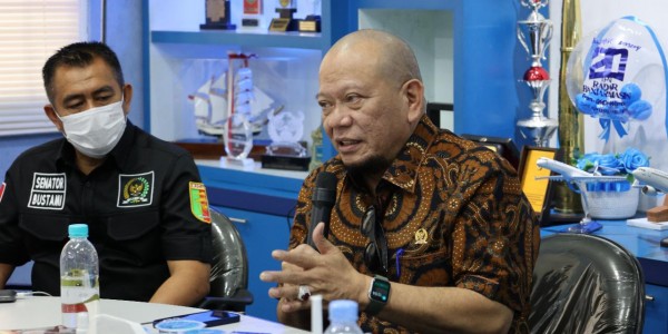 Euro 2020 Dimulai, LaNyalla Ingatkan Masyarakat Terapkan Prokes Saat Nobar