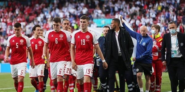 Ini Alasan UEFA Tangguhkan Pertandingan Denmark Vs Finlandia