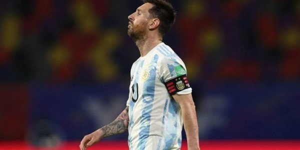 Argentina Ditahan Imbang Chili 1-1