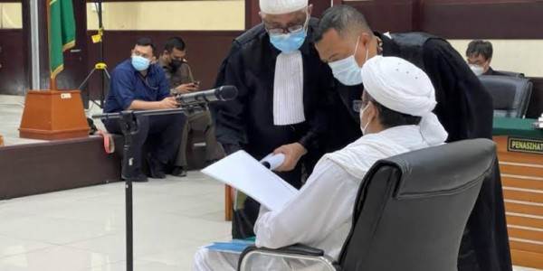 HRS  Sampaikan Apresiasi ke Kapolri karena Difasilitasi Selesaikan Disertasi
