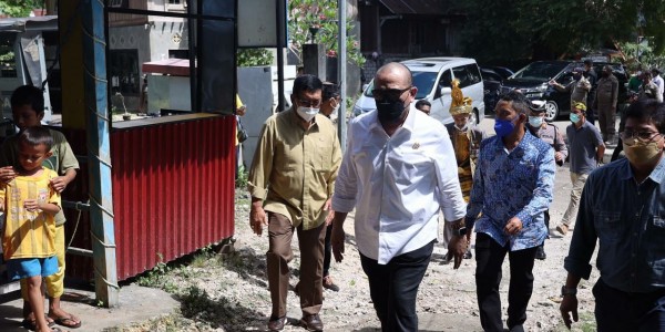 Kunker di Sultra, Ketua DPD RI Ziarah ke Makam Sultan Buton I