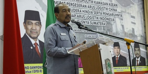 Wakil Ketua DPD RI Nono Sampono Berikan Kuliah Umum di Universitas Andalas Padang
