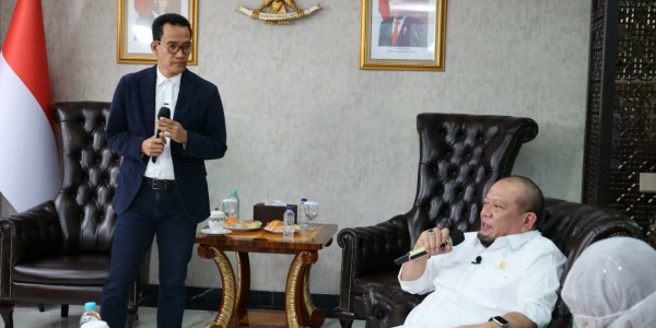 Di Podcast Refly Harun, LaNyalla Bicara Kaitan Presidential Threshold dan Isu Oligarki