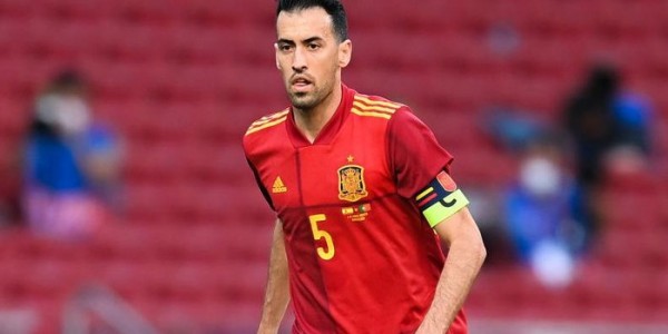 Sebut Penampilan Spanyol di EURO 2020 Memalukan, Van der Vaart Lagi Cari Panggung?