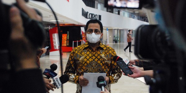 Sekjen DPR Tegaskan 154 Orang Positif Covid-19, Terpapar di Luar Gedung DPR RI
