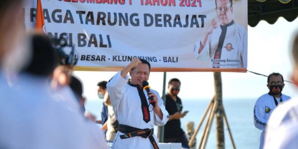Bamsoet Buka Ujian Kenaikan Tingkat Tarung Derajat Provinsi Bali