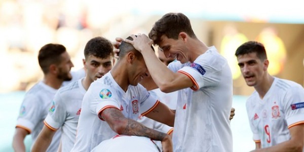 Dramatis, Spanyol Kandaskan Kroasia Lewat Babak Extra Time