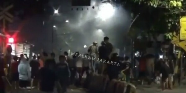 Sajam hingga Batu Terbang, Polisi Cari Pelaku Tawuran Kramat Sentiong