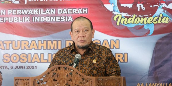 Ketua DPD RI Minta Pemerintah Klarifikasi Indikasi Manipulasi Investasi