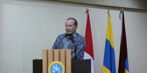 Ketua DPD RI: Pelajaran Agama Bisa Tangkal Penyebaran Radikalisme di Medsos