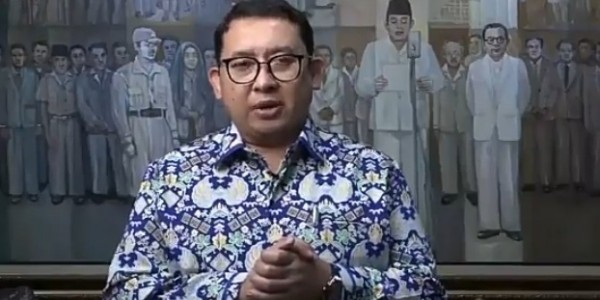 Situasi Terus Memburuk, Fadli Zon Anjurkan Pemerintah Kibarkan Bendera Putih