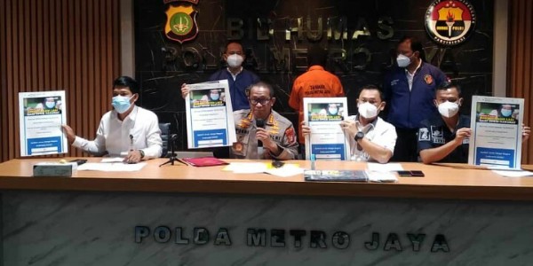 Catut Nama Kemensos, Sarjana Komputer Raup Rp 1,5 Miliar dalam Delapan Bulan