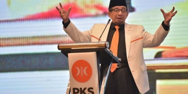 Salim Segaf Al Jufri Ajak Anak Muda Lebih Mengenal Indonesia