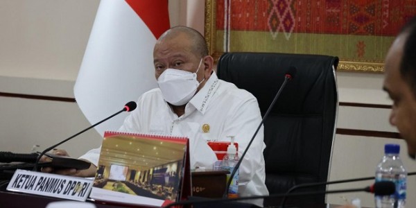 LaNyalla Minta Masyarakat Tak Takut Divaksin